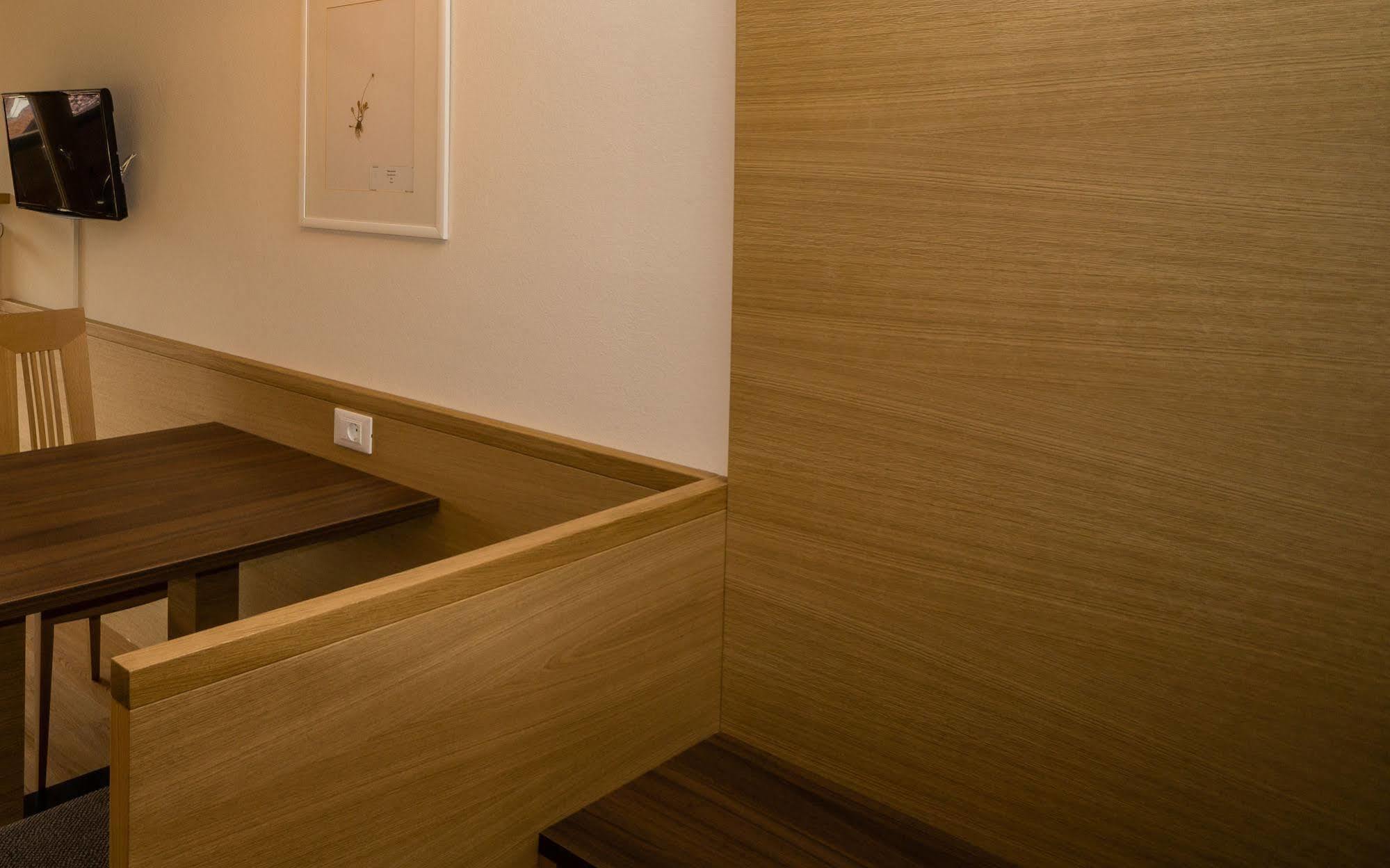 Weihergut Hotel Cermes